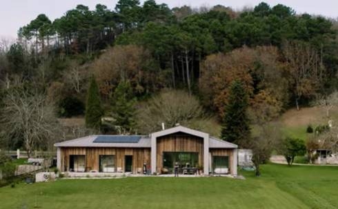 Retour d'exp&eacute;rience : pourquoi cet architecte a choisi la VMC double flux thermodynamique PKOM4 pour sa maison passive 